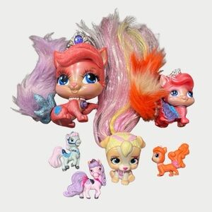 Palace Pets 3 Cats & 2 Mini Horses Plus BONUS Ginny from SuperKittens